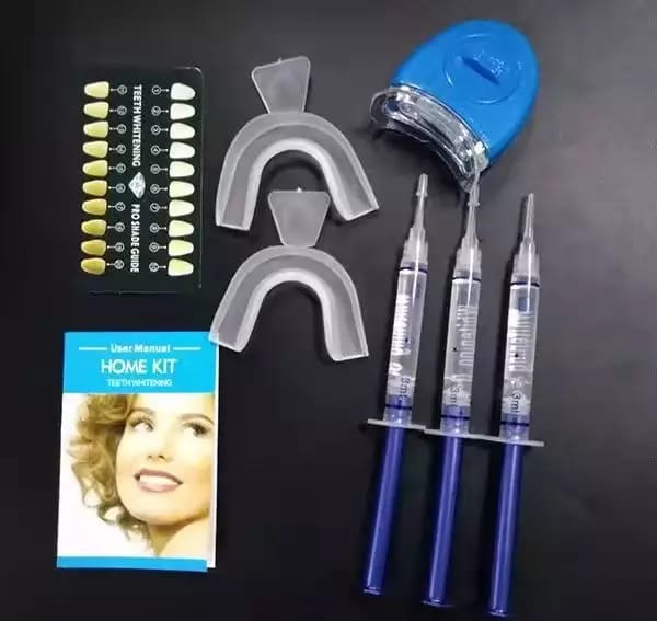 HAPPYDENTS – KIT DE BLANCHIMENT DES DENTS